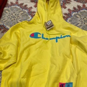champion hooded sweatshirt